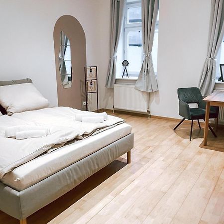 Zentrales Apartment Naehe Schoenbrunn - 2 Pers Вена Экстерьер фото